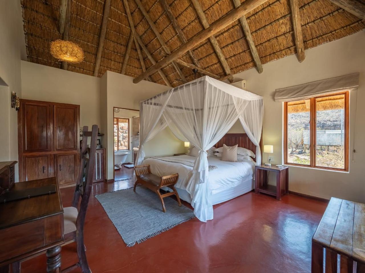 Shibula Safari Lodge Welgevonden Vadrezervátum Kültér fotó